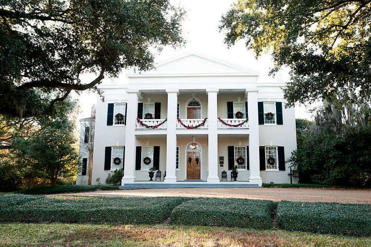 Front of Main House decorated for the holidays