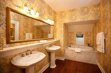 Saragossa Suite bathroom